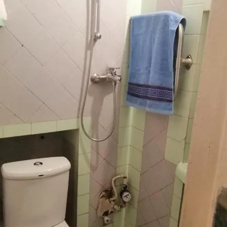 рядом с автовокзалом